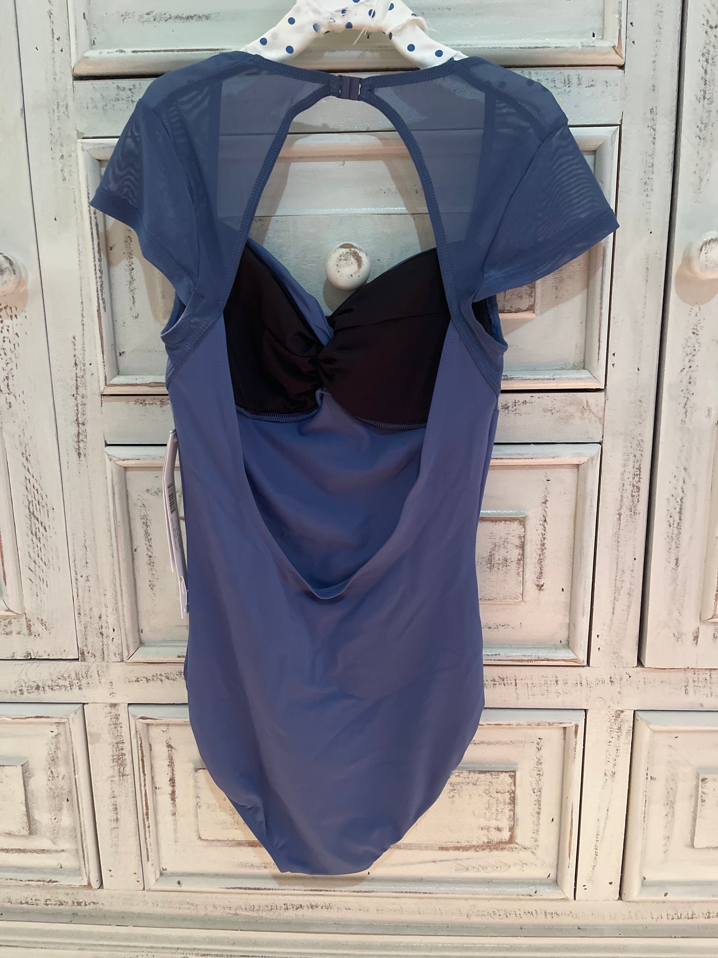 Danz N Motion Cap Sleeve Twist Detail Leotard