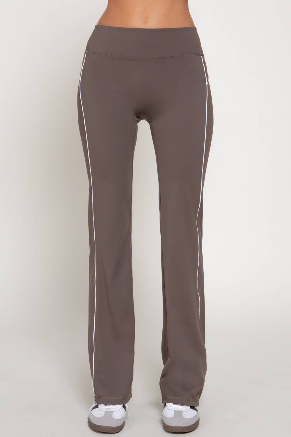 Waist Band Contrast Piping Detail Workout Pants