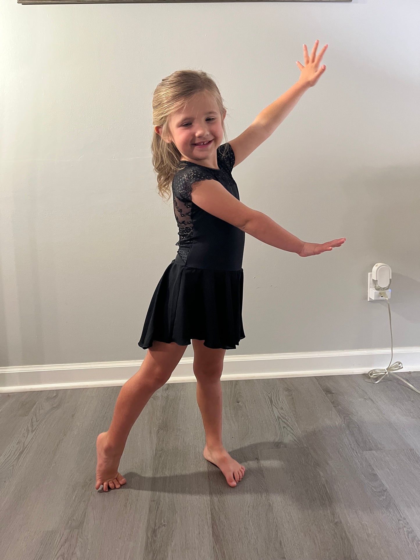 Danz N Motion Cap Sleeve Lace Dress