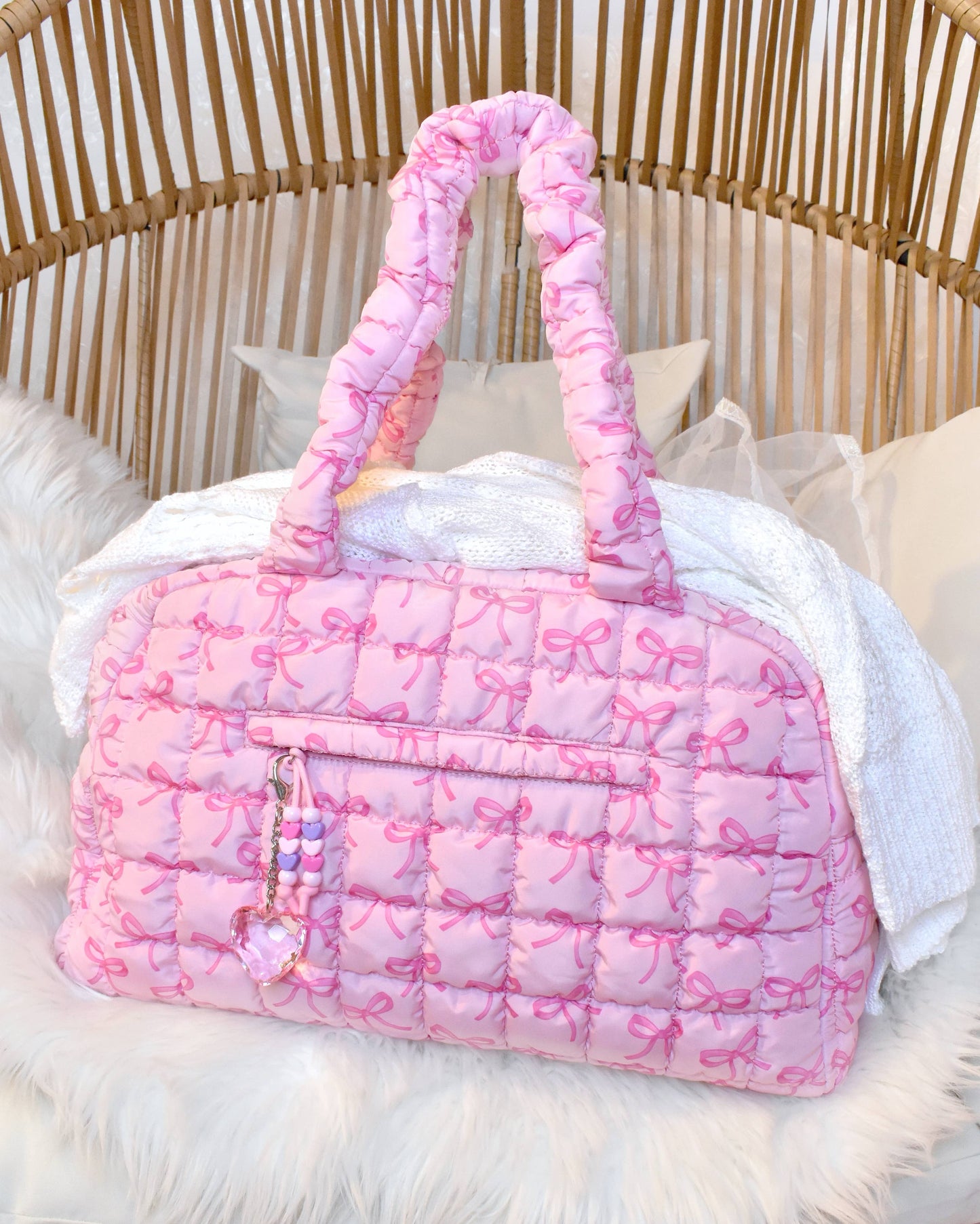 Quilted Scrunchies Bow Printed Medium Duffle Bag