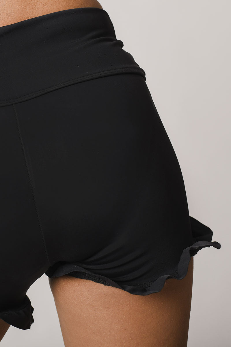 Daroch Glamour Short - Black